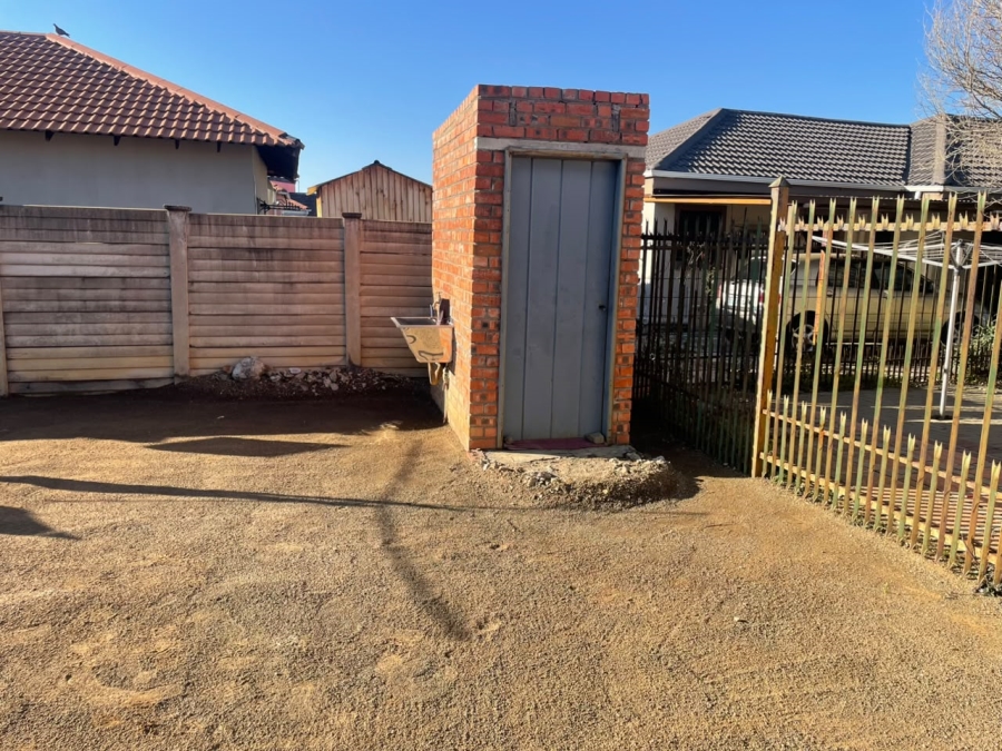 2 Bedroom Property for Sale in Vista Park Free State